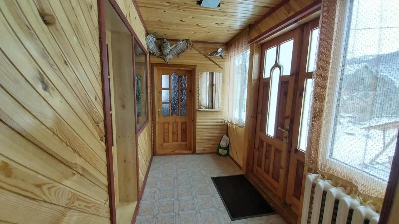 Вилла Затишний дім Яремча Экстерьер фото